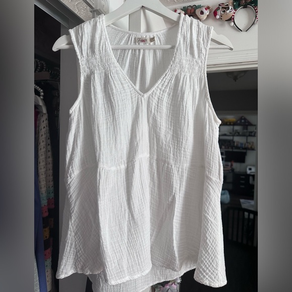 Faherty Tank - Picture 1 of 3